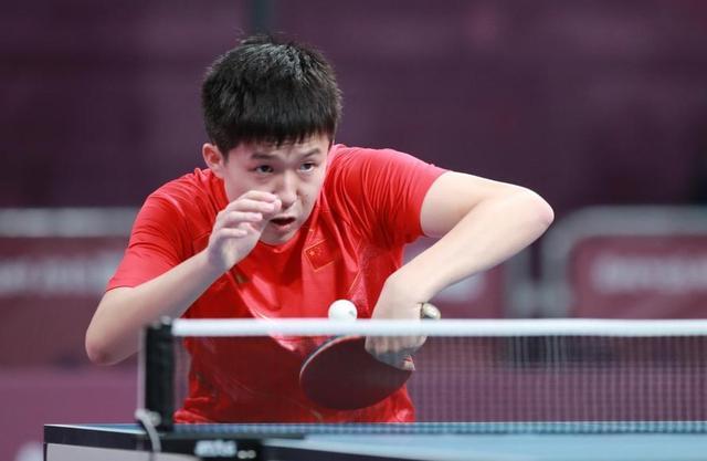 從他身上 從他身上