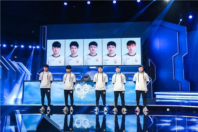 不妨仔细看 不妨仔细看