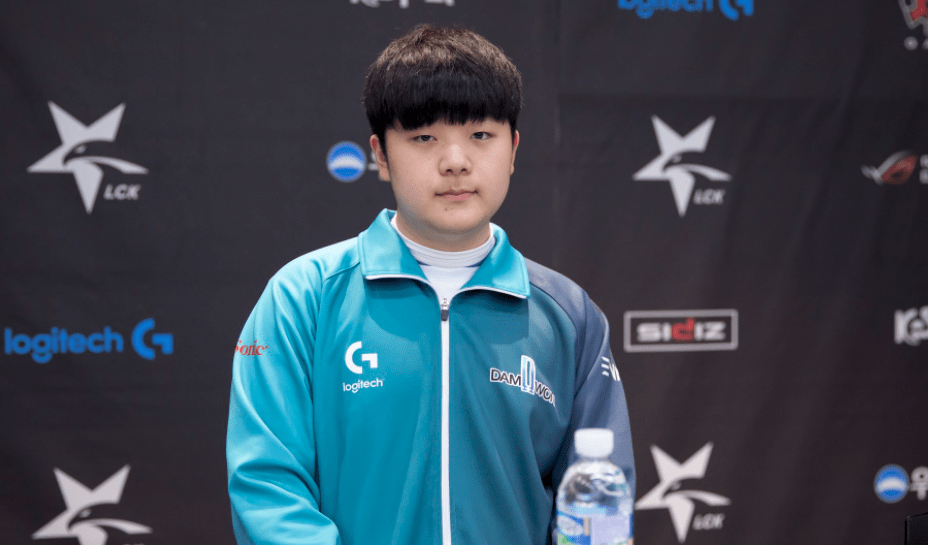 利第一次对 利第一次对